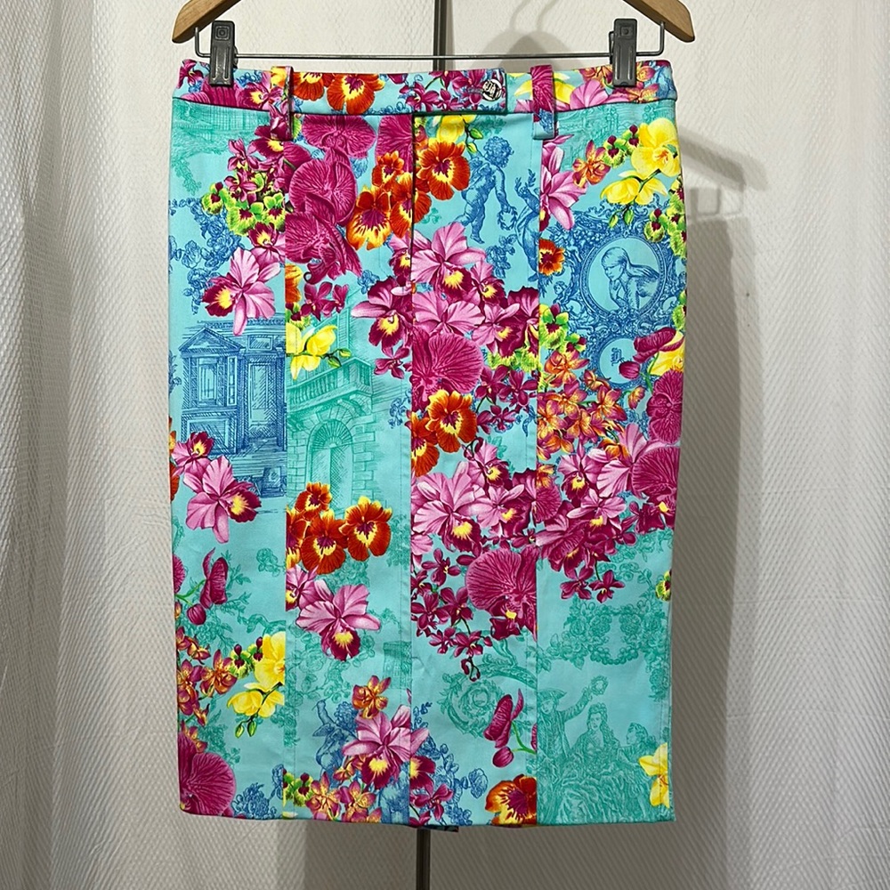 Versace printed pencil skirt SZ 42 US 6